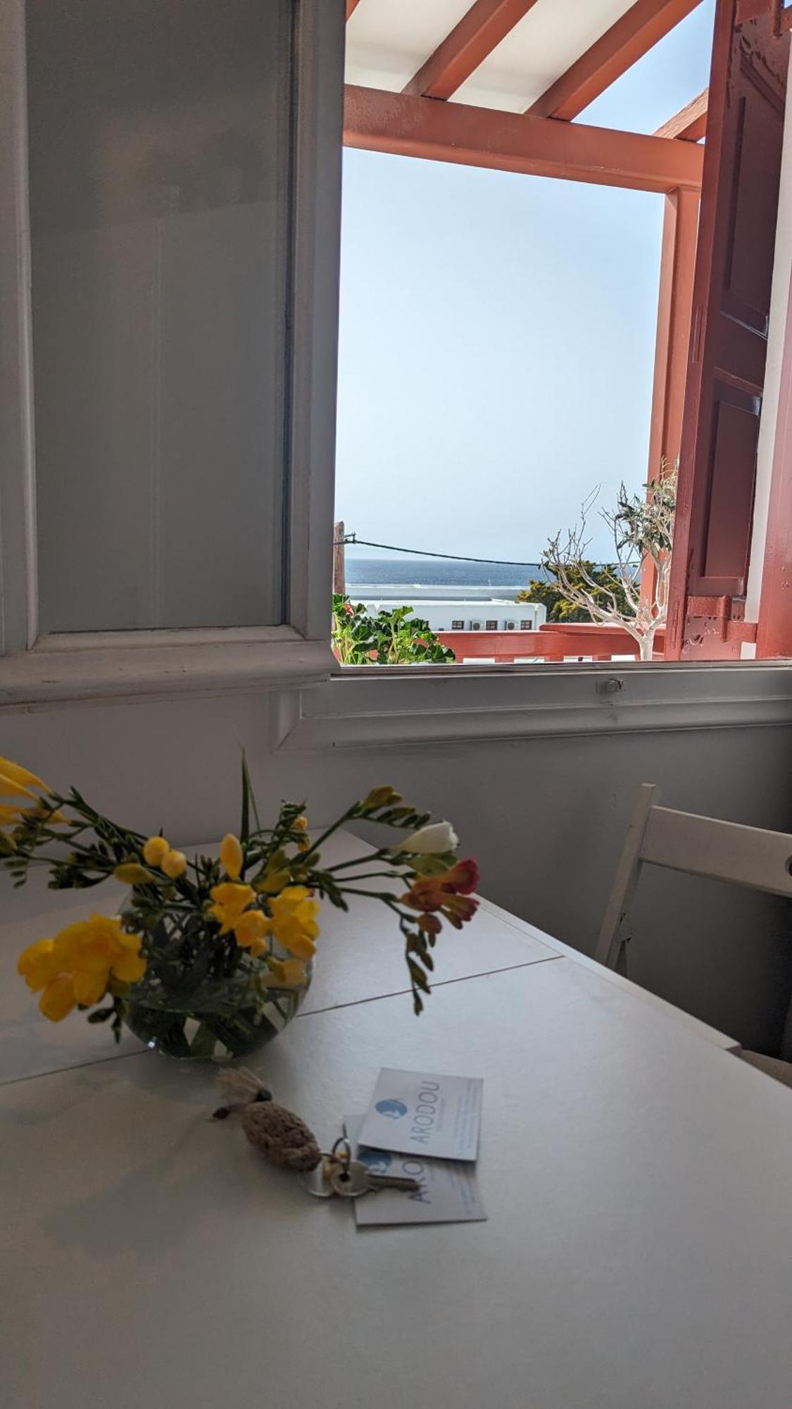 Arodou Studio And Apartment Mykonos Town Buitenkant foto
