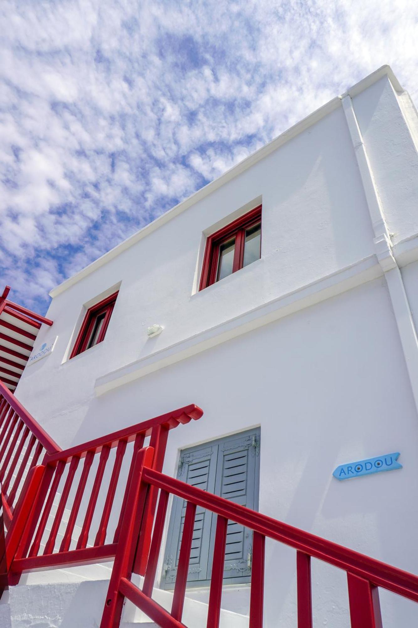 Arodou Studio And Apartment Mykonos Town Buitenkant foto